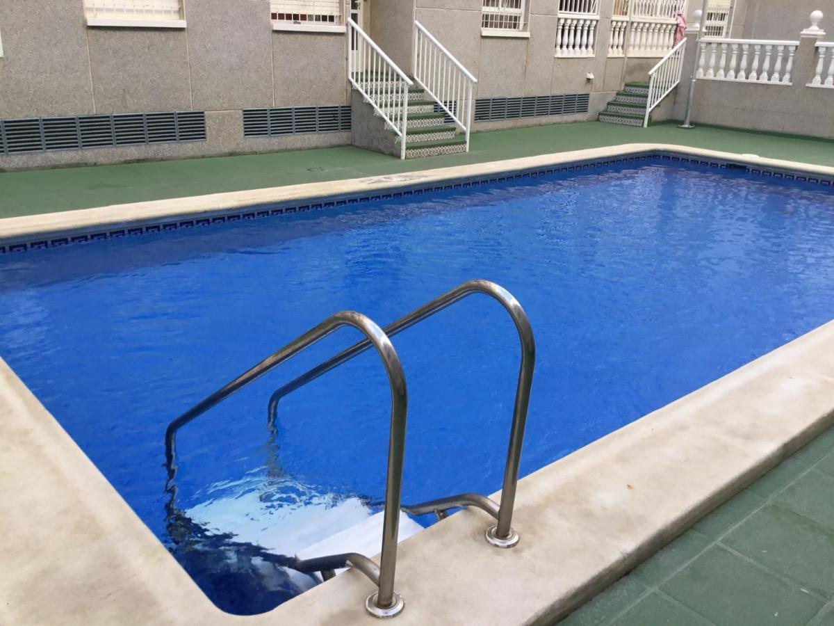 Apartament Montana Τορεβιέχα Εξωτερικό φωτογραφία