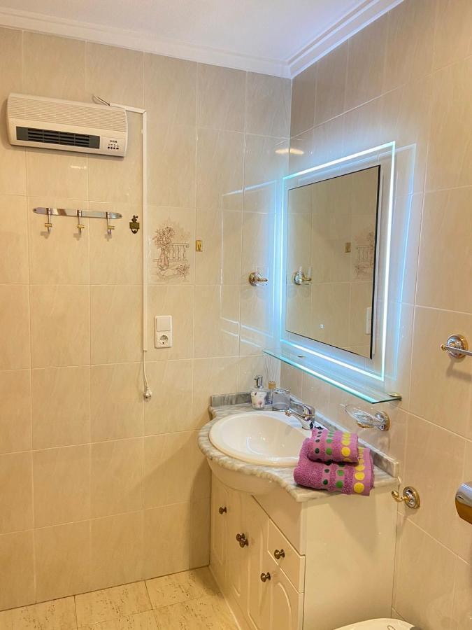 Apartament Montana Τορεβιέχα Εξωτερικό φωτογραφία