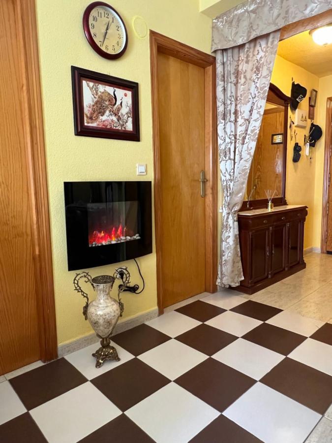 Apartament Montana Τορεβιέχα Εξωτερικό φωτογραφία