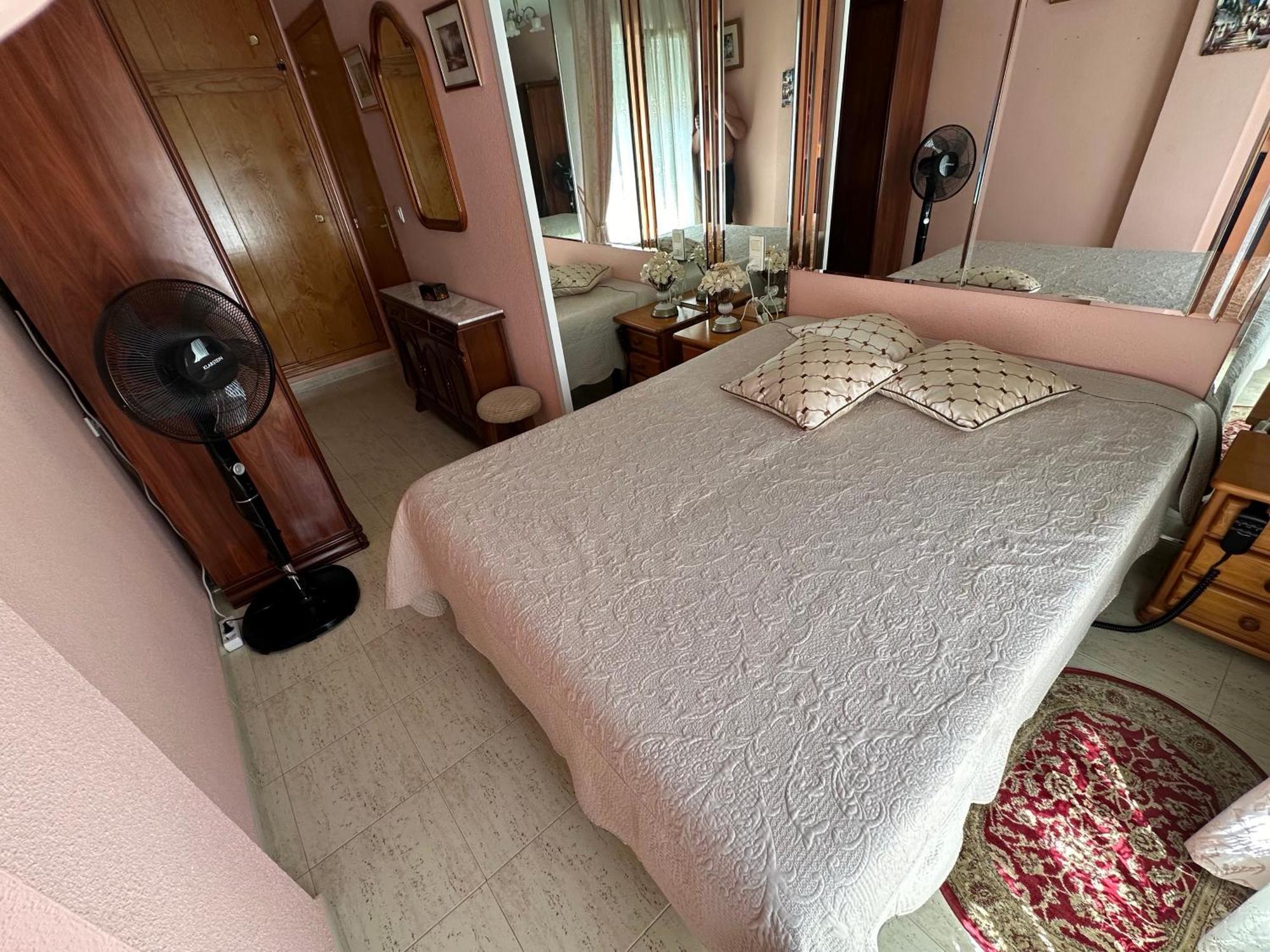 Apartament Montana Τορεβιέχα Εξωτερικό φωτογραφία