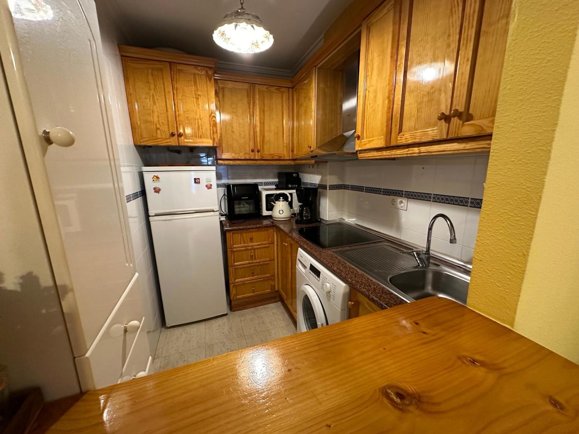 Apartament Montana Τορεβιέχα Εξωτερικό φωτογραφία