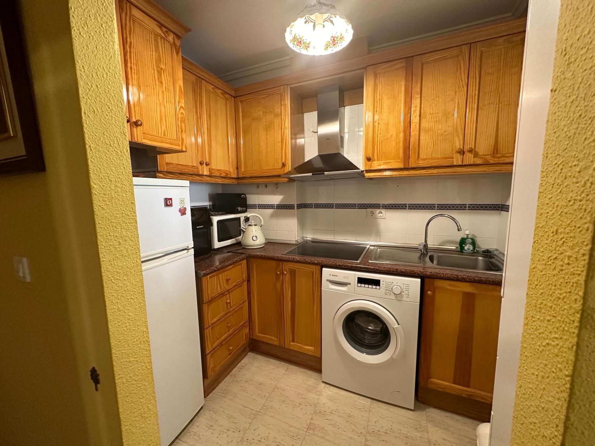 Apartament Montana Τορεβιέχα Εξωτερικό φωτογραφία